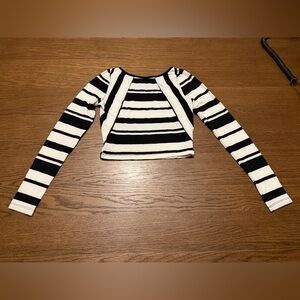 GB Gianni Bini Geometric Striped Black and White Long Sleeve Crop Top